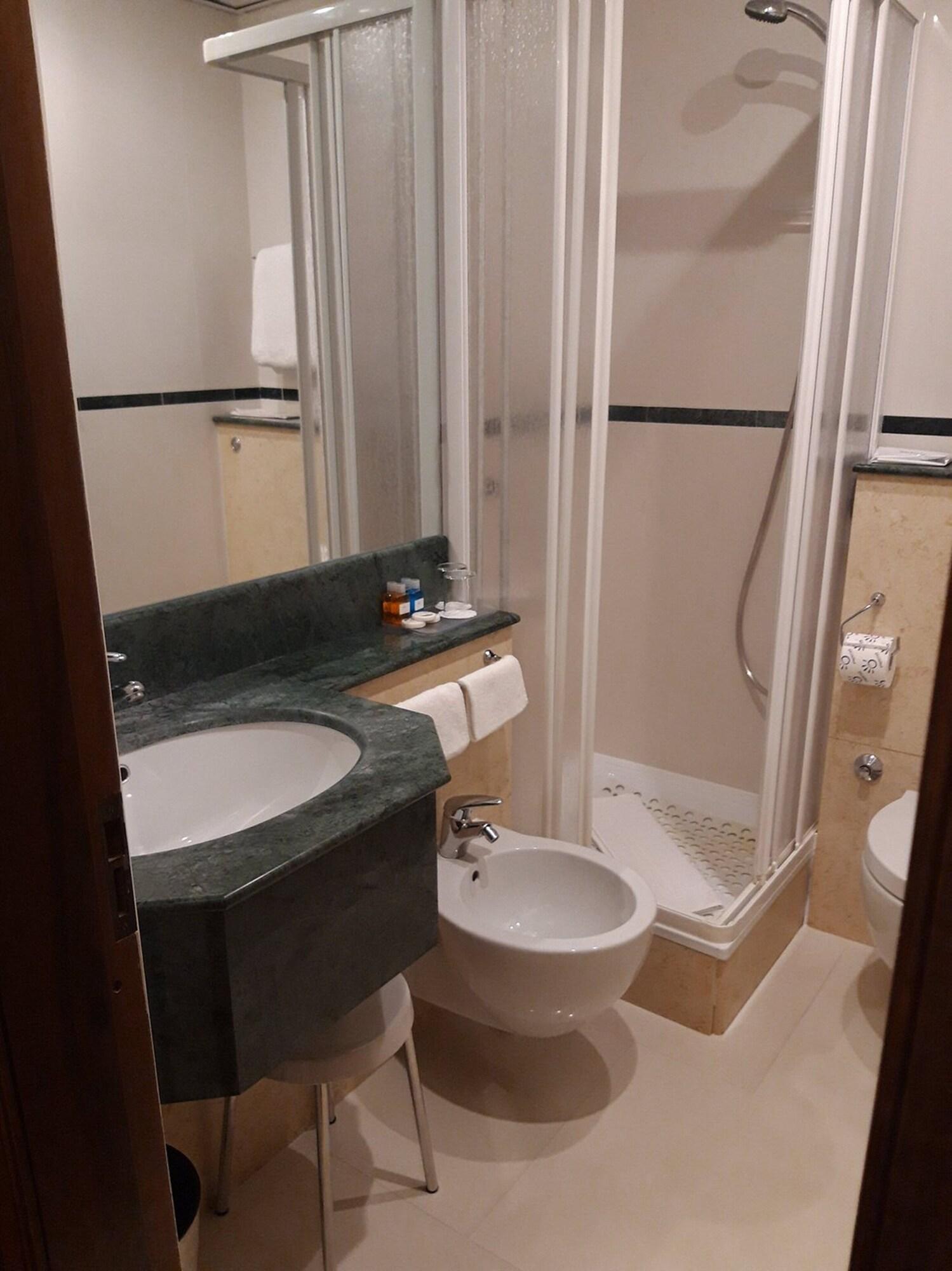 Royal Sporting Hotel Porto Venere Exterior photo