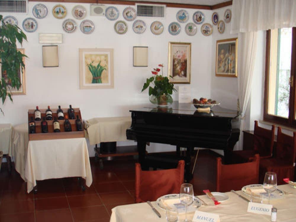 Royal Sporting Hotel Porto Venere Exterior photo