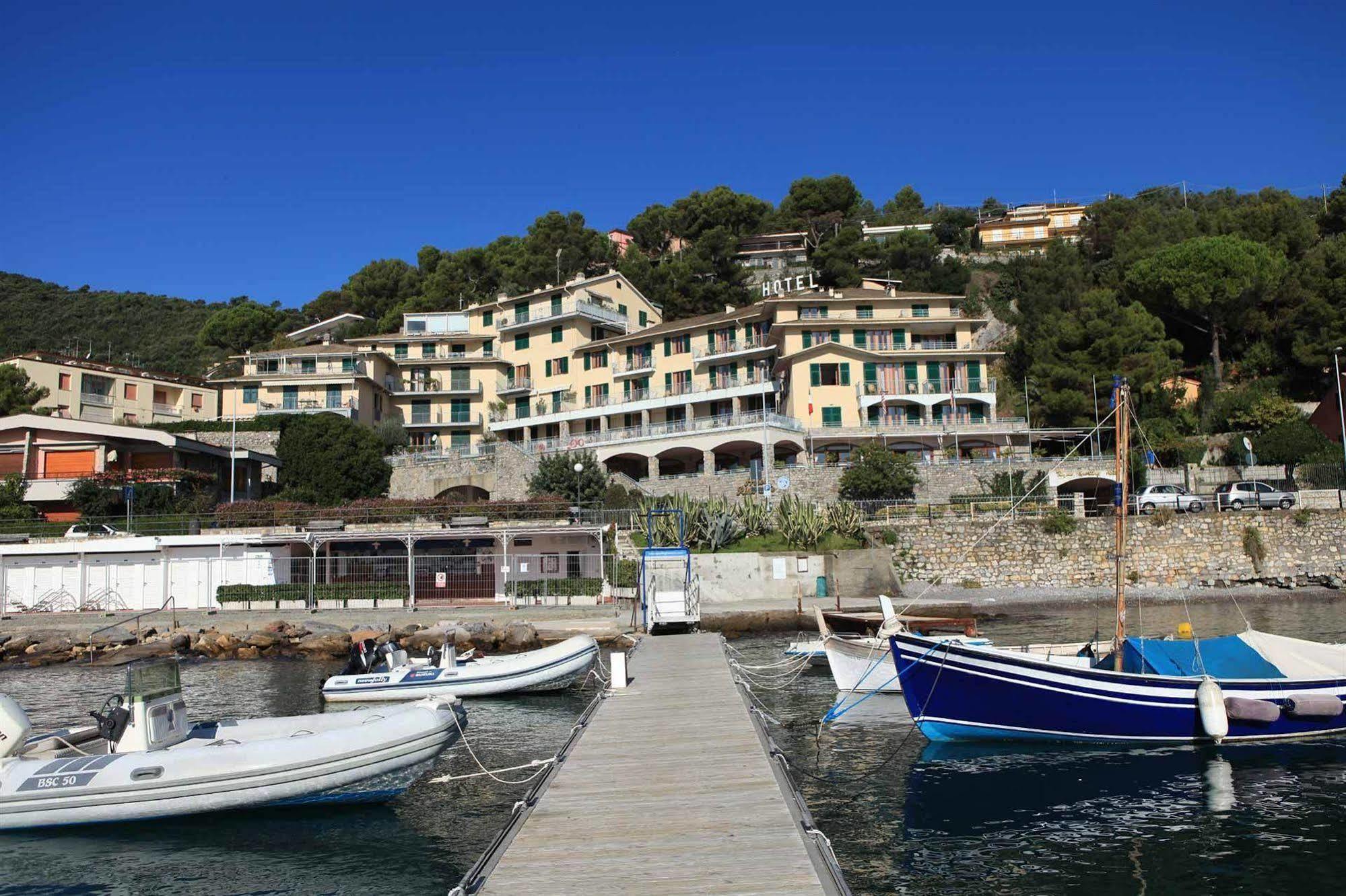 Royal Sporting Hotel Porto Venere Exterior photo
