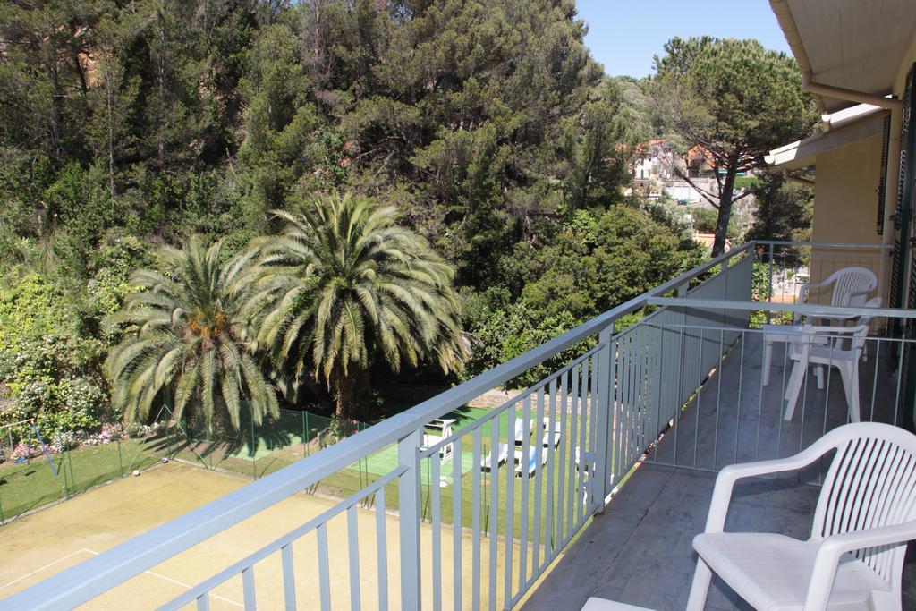 Royal Sporting Hotel Porto Venere Exterior photo